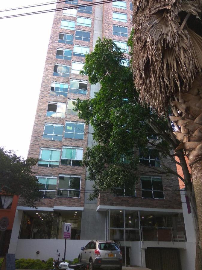 Beautiful & Comfortable Apartment In Laureles Medellín Esterno foto